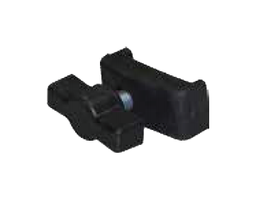 X004